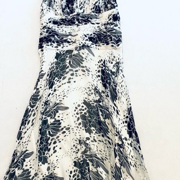 Tadashi silk halter dress Women’s 12 black white midi floral cocktail pleated. - Picture 2 of 14